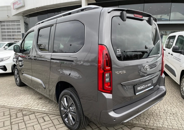 Toyota Proace City Verso cena 166900 przebieg: 5, rok produkcji 2024 z Tolkmicko małe 529